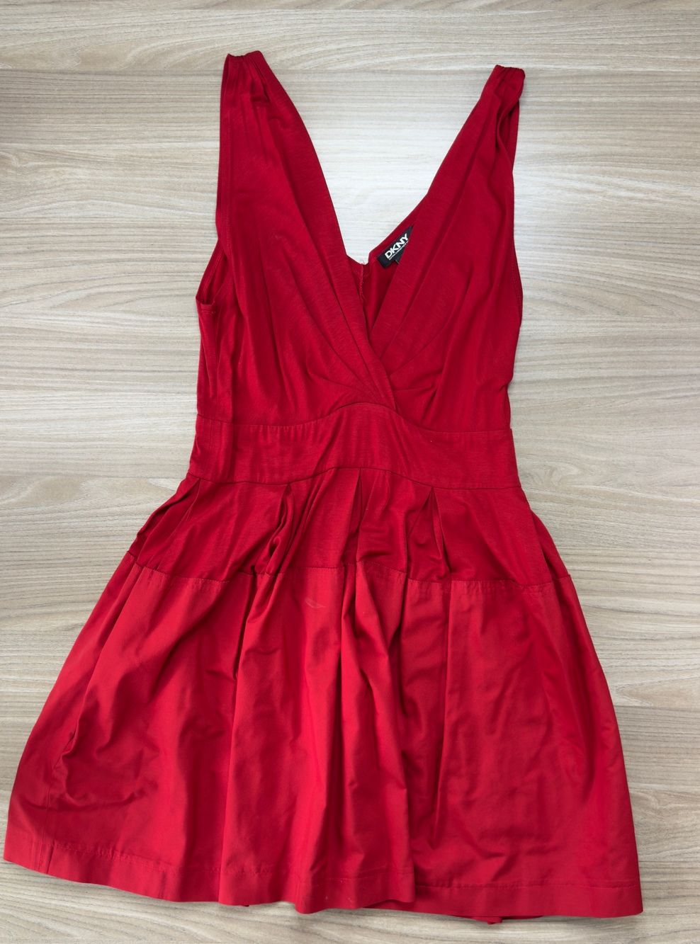 DKNY Women's Fit & Flare Mini Dress Red Size 8 Sleeveless V-Neck Pleated Pockets